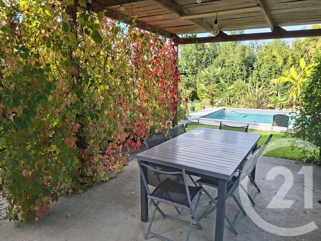 maison à vendre - 5 pièces - 207.0 m2 - FOUQUEBRUNE - 16 - POITOU-CHARENTES - Century 21 Aloha Immobilier