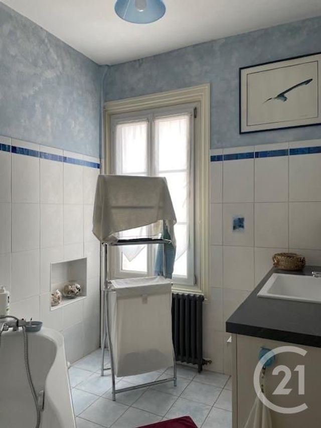 maison à vendre - 5 pièces - 120.0 m2 - ANGOULEME - 16 - POITOU-CHARENTES - Century 21 Aloha Immobilier