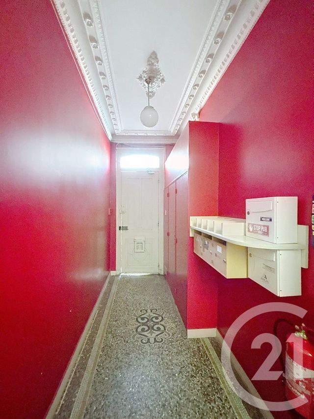 Appartement F2 à vendre - 3 pièces - 41.55 m2 - ANGOULEME - 16 - POITOU-CHARENTES - Century 21 Aloha Immobilier