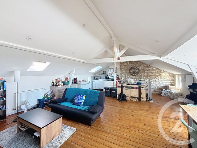 Appartement F2 à vendre - 3 pièces - 41.55 m2 - ANGOULEME - 16 - POITOU-CHARENTES - Century 21 Aloha Immobilier