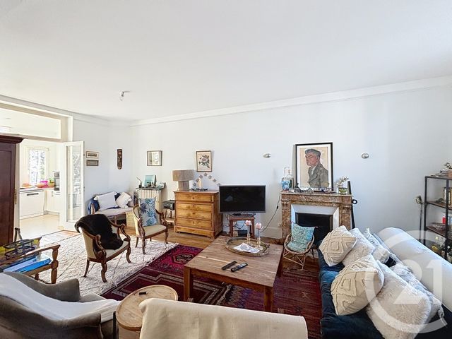 maison à vendre - 8 pièces - 165.0 m2 - ANGOULEME - 16 - POITOU-CHARENTES - Century 21 Aloha Immobilier