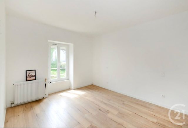 maison à vendre - 5 pièces - 103.0 m2 - MAGNAC SUR TOUVRE - 16 - POITOU-CHARENTES - Century 21 Aloha Immobilier