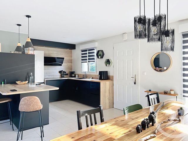 maison à louer - 4 pièces - 87.66 m2 - TROIS PALIS - 16 - POITOU-CHARENTES - Century 21 Aloha Immobilier