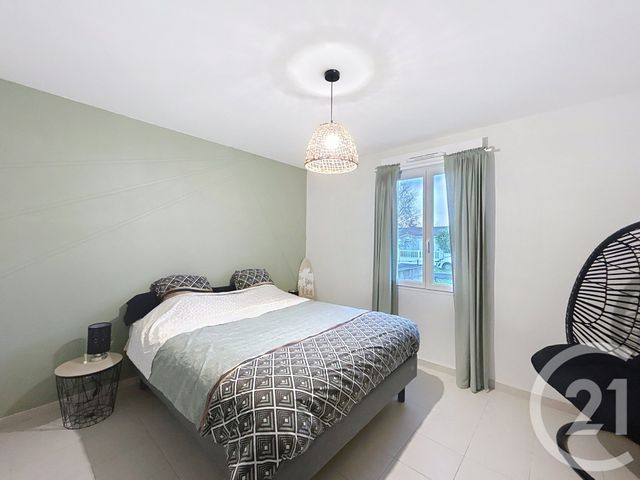 maison à louer - 4 pièces - 87.66 m2 - TROIS PALIS - 16 - POITOU-CHARENTES - Century 21 Aloha Immobilier