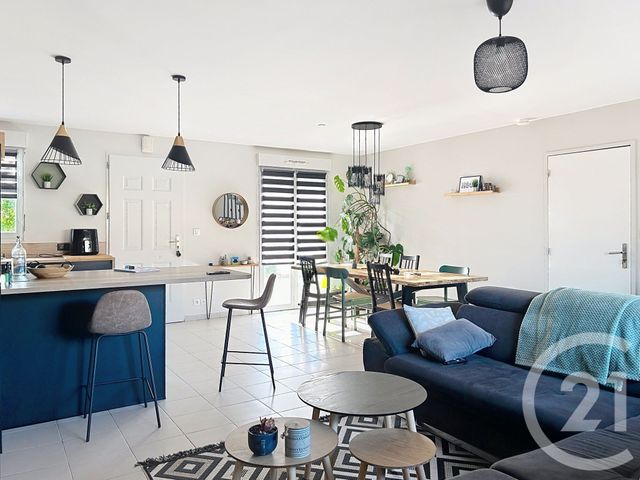 maison à louer - 4 pièces - 87.66 m2 - TROIS PALIS - 16 - POITOU-CHARENTES - Century 21 Aloha Immobilier