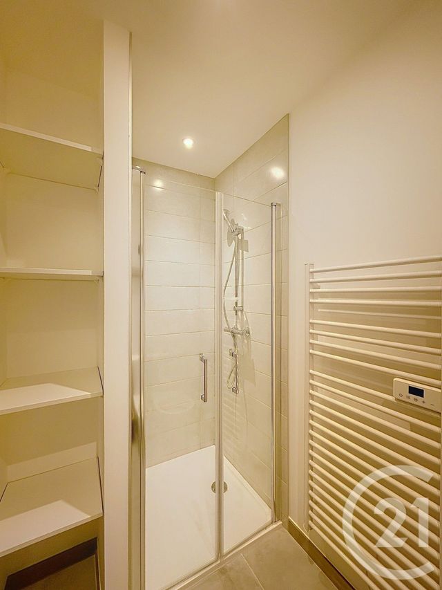 Appartement F3 à louer - 2 pièces - 32.6 m2 - L ISLE D ESPAGNAC - 16 - POITOU-CHARENTES - Century 21 Aloha Immobilier