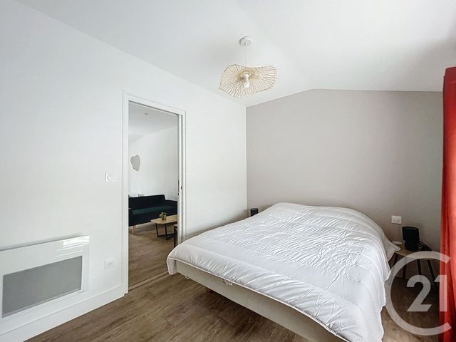 Appartement F3 à louer - 2 pièces - 32.6 m2 - L ISLE D ESPAGNAC - 16 - POITOU-CHARENTES - Century 21 Aloha Immobilier