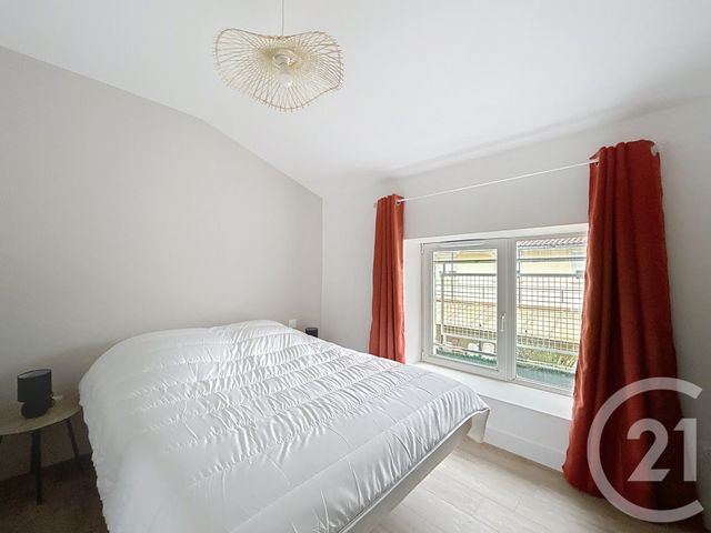 Appartement F3 à louer - 2 pièces - 32.6 m2 - L ISLE D ESPAGNAC - 16 - POITOU-CHARENTES - Century 21 Aloha Immobilier