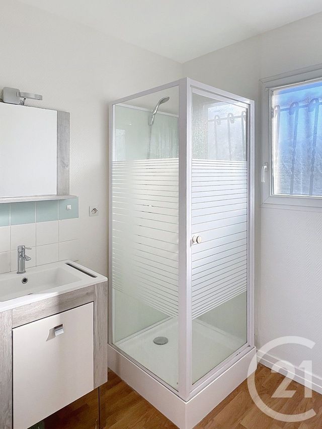 Appartement F2 à louer - 2 pièces - 29.31 m2 - ANGOULEME - 16 - POITOU-CHARENTES - Century 21 Aloha Immobilier