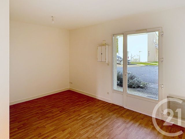 Appartement F2 à louer - 2 pièces - 29.31 m2 - ANGOULEME - 16 - POITOU-CHARENTES - Century 21 Aloha Immobilier