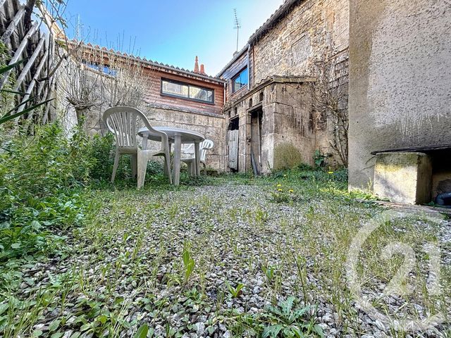 Afficher la photo en grand immeuble à vendre - 75.0 m2 - ANGOULEME - 16 - POITOU-CHARENTES - Century 21 Aloha Immobilier