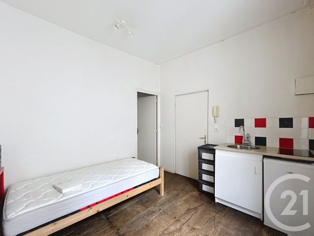 Appartement Studio à louer - 1 pièce - 14.9 m2 - ANGOULEME - 16 - POITOU-CHARENTES - Century 21 Aloha Immobilier
