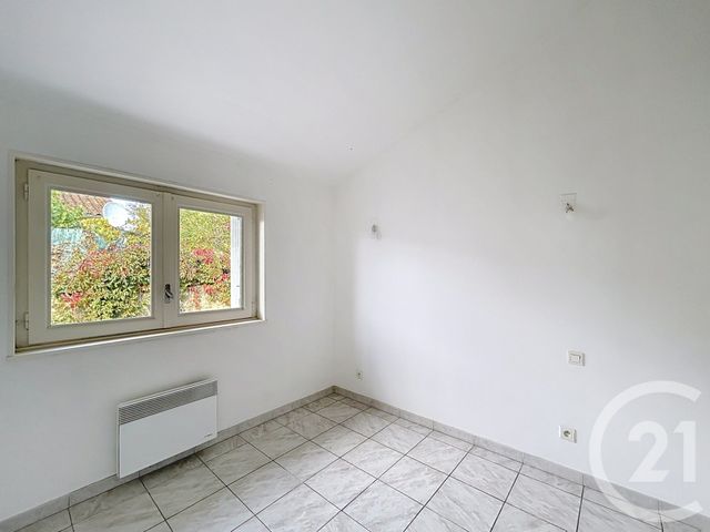 Afficher la photo en grand maison à louer - 4 pièces - 98.0 m2 - SOYAUX - 16 - POITOU-CHARENTES - Century 21 Aloha Immobilier