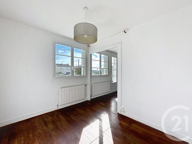 Afficher la photo en grand maison à louer - 4 pièces - 98.0 m2 - SOYAUX - 16 - POITOU-CHARENTES - Century 21 Aloha Immobilier