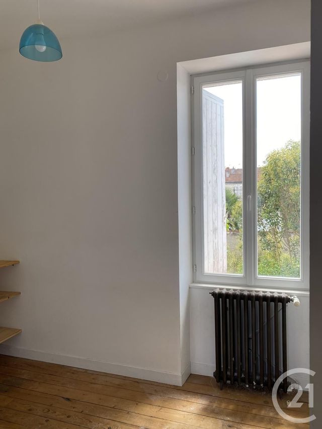 Appartement F1 à louer ANGOULEME