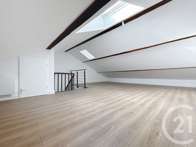 Appartement F4 à louer - 4 pièces - 66.86 m2 - ANGOULEME - 16 - POITOU-CHARENTES - Century 21 Aloha Immobilier