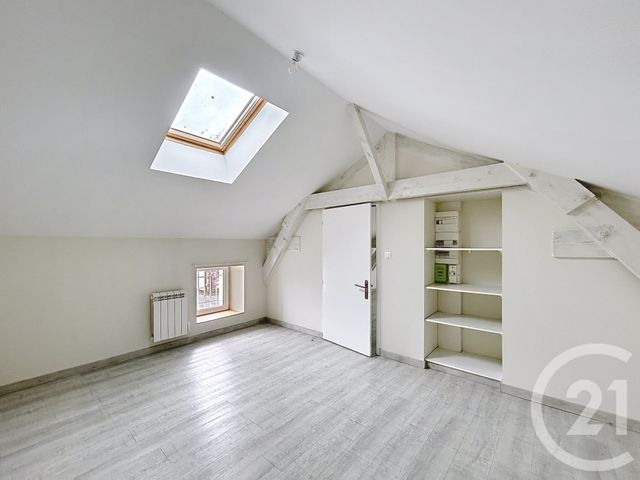 Appartement F2 à louer - 2 pièces - 27.33 m2 - GOND PONTOUVRE - 16 - POITOU-CHARENTES - Century 21 Aloha Immobilier