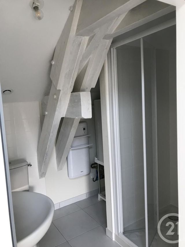 Appartement F2 à louer - 2 pièces - 27.33 m2 - GOND PONTOUVRE - 16 - POITOU-CHARENTES - Century 21 Aloha Immobilier