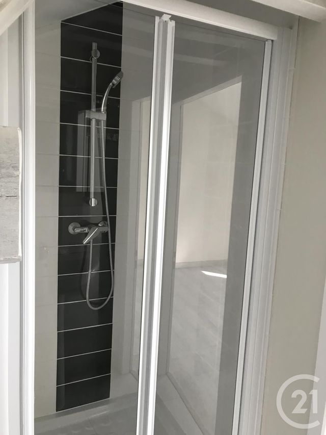 Appartement F2 à louer - 2 pièces - 27.33 m2 - GOND PONTOUVRE - 16 - POITOU-CHARENTES - Century 21 Aloha Immobilier