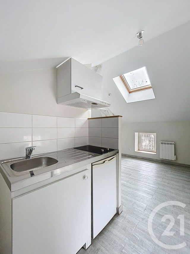 Appartement F2 à louer - 2 pièces - 27.33 m2 - GOND PONTOUVRE - 16 - POITOU-CHARENTES - Century 21 Aloha Immobilier