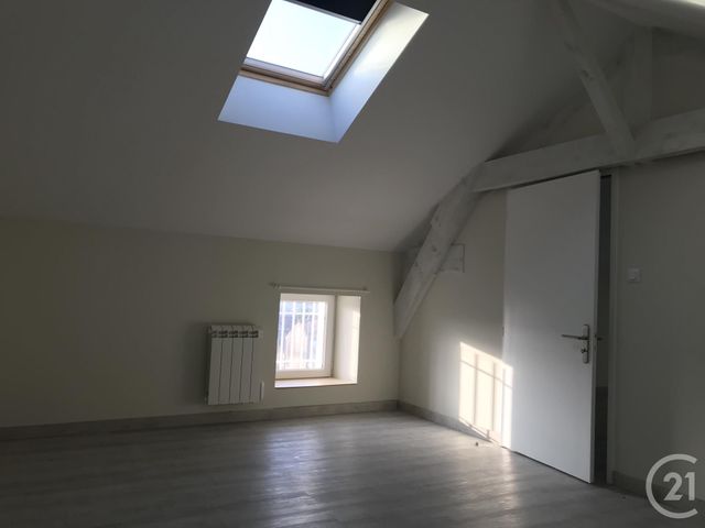 Appartement F2 à louer - 2 pièces - 27.33 m2 - GOND PONTOUVRE - 16 - POITOU-CHARENTES - Century 21 Aloha Immobilier