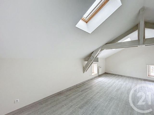 Appartement F2 à louer - 2 pièces - 27.33 m2 - GOND PONTOUVRE - 16 - POITOU-CHARENTES - Century 21 Aloha Immobilier