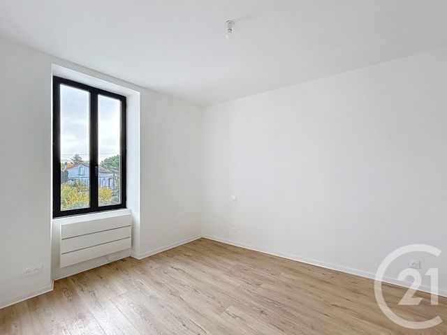 maison à louer - 3 pièces - 54.72 m2 - GOND PONTOUVRE - 16 - POITOU-CHARENTES - Century 21 Aloha Immobilier