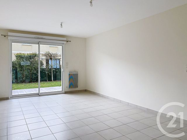 maison à louer - 2 pièces - 45.17 m2 - ST YRIEIX SUR CHARENTE - 16 - POITOU-CHARENTES - Century 21 Aloha Immobilier