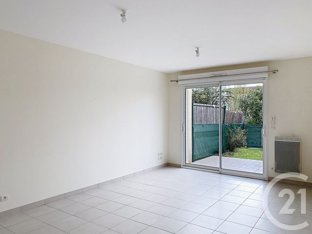 maison à louer - 2 pièces - 45.17 m2 - ST YRIEIX SUR CHARENTE - 16 - POITOU-CHARENTES - Century 21 Aloha Immobilier