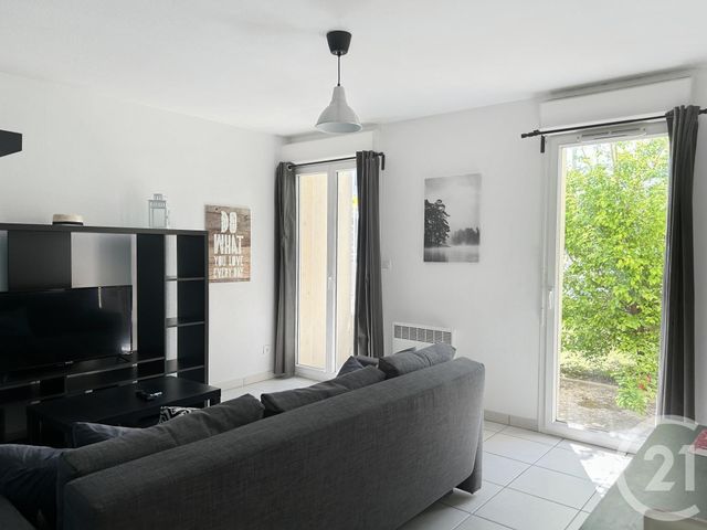 Appartement F3 à louer - 3 pièces - 58.46 m2 - ANGOULEME - 16 - POITOU-CHARENTES - Century 21 Aloha Immobilier