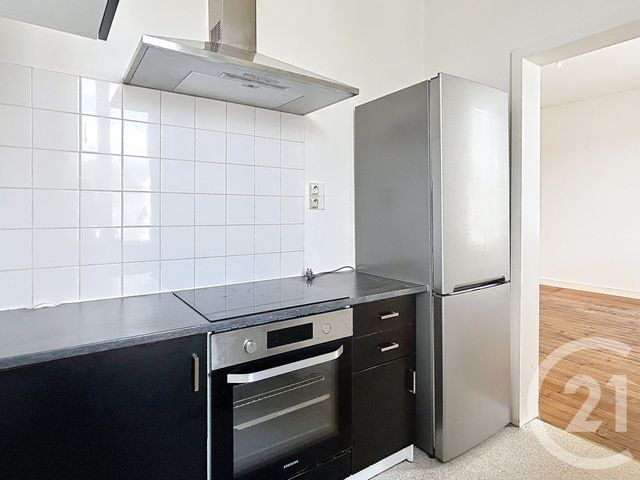 Appartement F3 à louer - 3 pièces - 92.0 m2 - GOND PONTOUVRE - 16 - POITOU-CHARENTES - Century 21 Aloha Immobilier