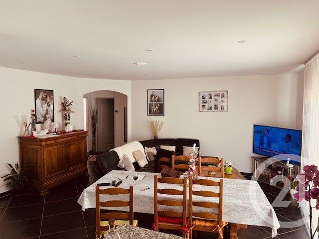 maison à vendre - 4 pièces - 87.0 m2 - CHAMPNIERS - 16 - POITOU-CHARENTES - Century 21 Aloha Immobilier