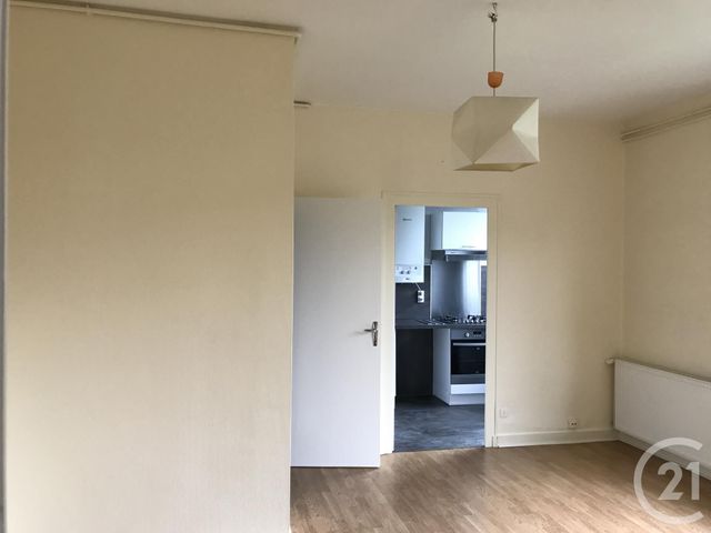 Appartement F2 à louer - 2 pièces - 38.29 m2 - ANGOULEME - 16 - POITOU-CHARENTES - Century 21 Aloha Immobilier