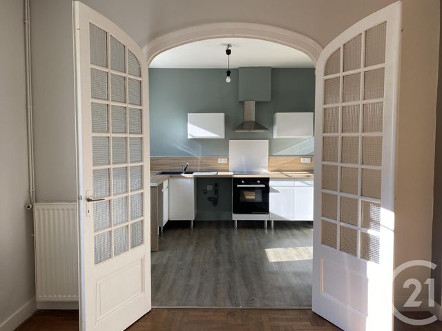 maison à louer - 4 pièces - 80.0 m2 - SOYAUX - 16 - POITOU-CHARENTES - Century 21 Aloha Immobilier