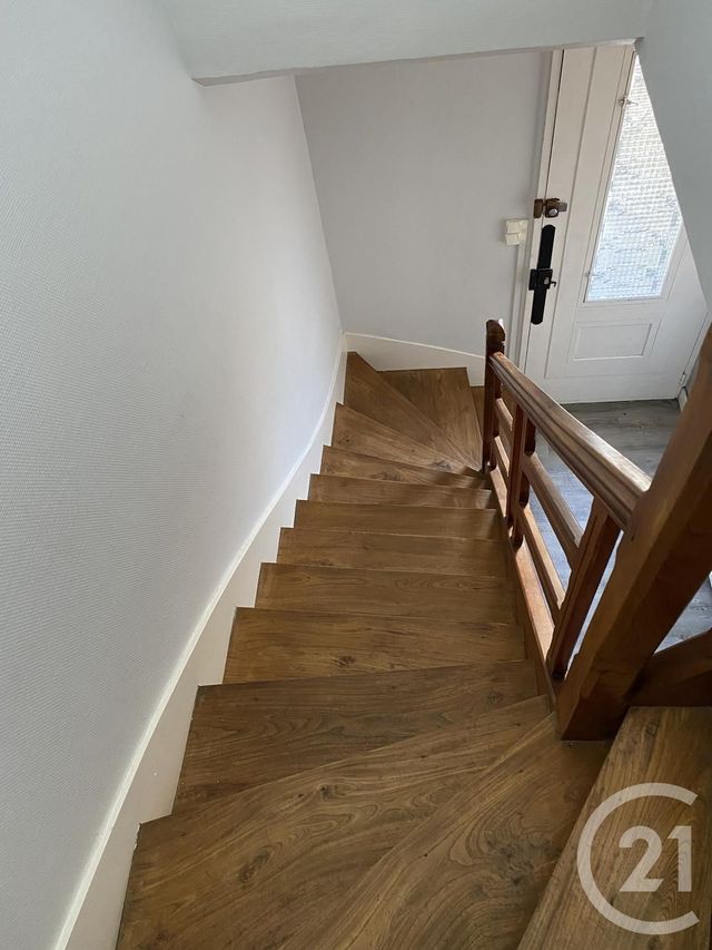 maison à louer - 4 pièces - 80.0 m2 - SOYAUX - 16 - POITOU-CHARENTES - Century 21 Aloha Immobilier