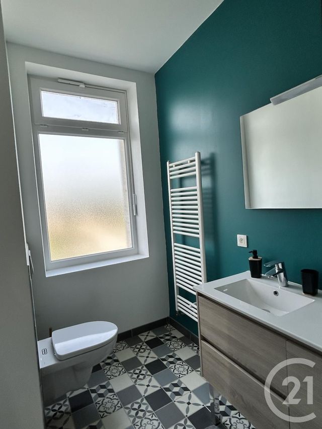 Appartement Chambre à louer - 1 pièce - 22.3 m2 - RUELLE SUR TOUVRE - 16 - POITOU-CHARENTES - Century 21 Aloha Immobilier