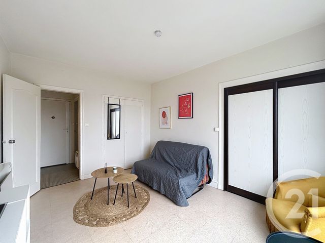 Appartement F2 à louer - 2 pièces - 44.55 m2 - ANGOULEME - 16 - POITOU-CHARENTES - Century 21 Aloha Immobilier