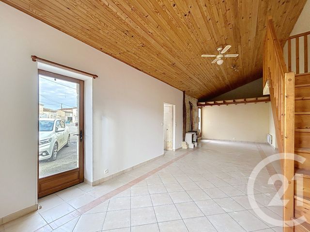 maison à louer - 4 pièces - 106.15 m2 - ST SATURNIN - 16 - POITOU-CHARENTES - Century 21 Aloha Immobilier