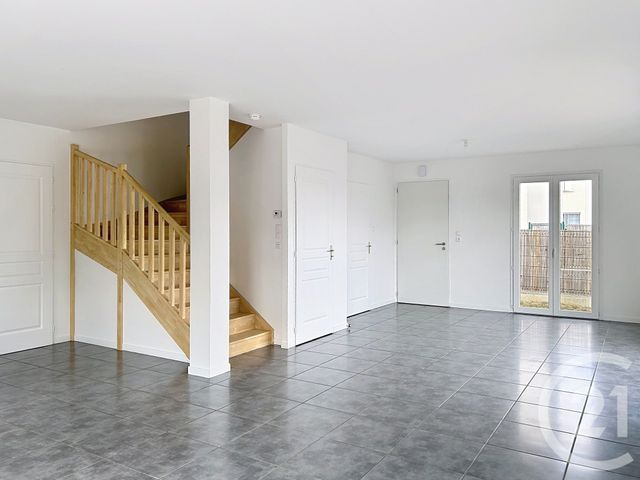 maison à louer - 4 pièces - 97.0 m2 - ST YRIEIX SUR CHARENTE - 16 - POITOU-CHARENTES - Century 21 Aloha Immobilier