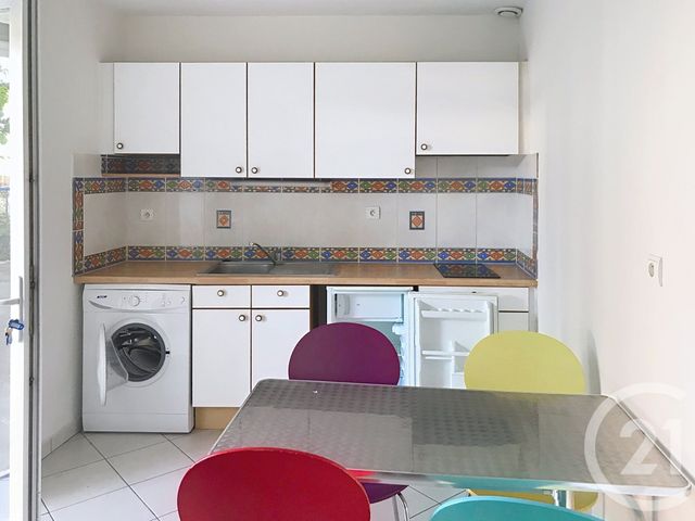 Appartement F2 à louer - 2 pièces - 36.58 m2 - ANGOULEME - 16 - POITOU-CHARENTES - Century 21 Aloha Immobilier