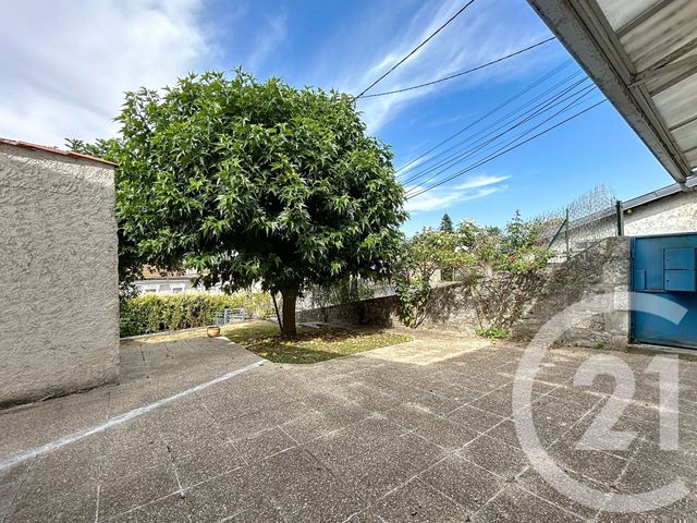 Appartement F2 à louer - 2 pièces - 36.58 m2 - ANGOULEME - 16 - POITOU-CHARENTES - Century 21 Aloha Immobilier