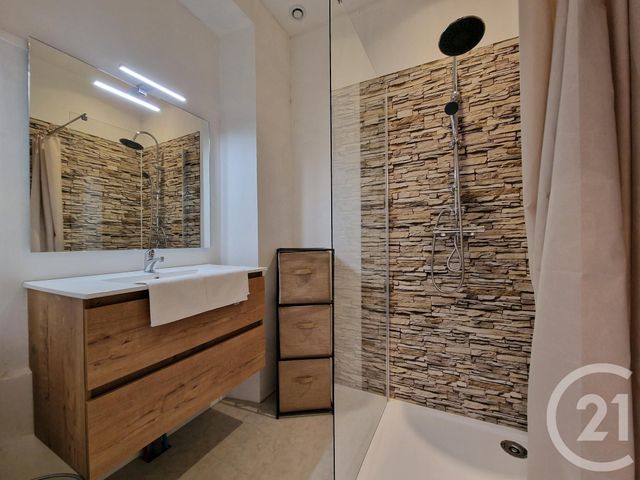 maison à vendre - 5 pièces - 110.0 m2 - ANGOULEME - 16 - POITOU-CHARENTES - Century 21 Aloha Immobilier