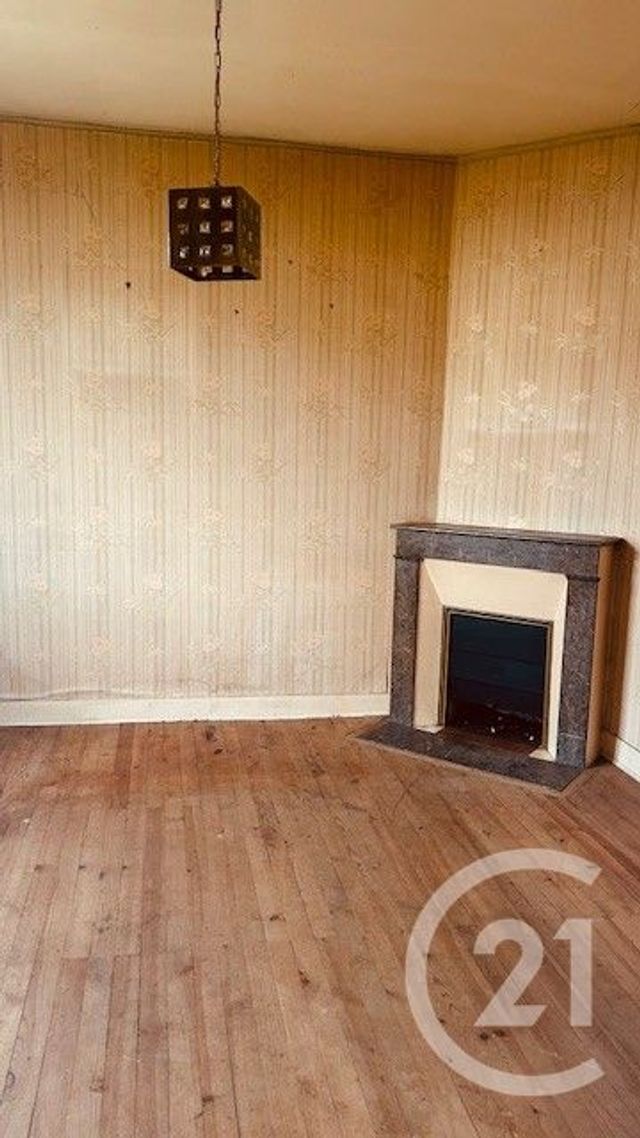 maison à vendre - 7 pièces - 120.0 m2 - ANGOULEME - 16 - POITOU-CHARENTES - Century 21 Aloha Immobilier