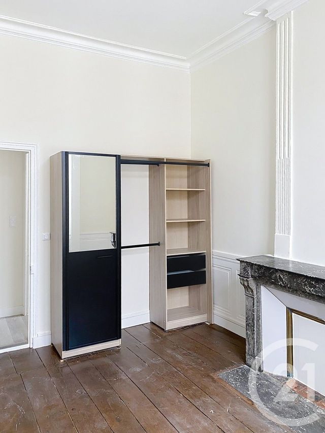 Appartement F3 à louer - 3 pièces - 71.7 m2 - ANGOULEME - 16 - POITOU-CHARENTES - Century 21 Aloha Immobilier