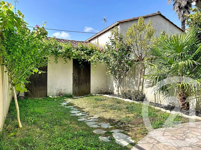 maison à louer - 5 pièces - 114.0 m2 - ANGOULEME - 16 - POITOU-CHARENTES - Century 21 Aloha Immobilier