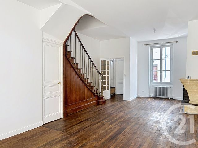 maison à louer - 5 pièces - 114.0 m2 - ANGOULEME - 16 - POITOU-CHARENTES - Century 21 Aloha Immobilier