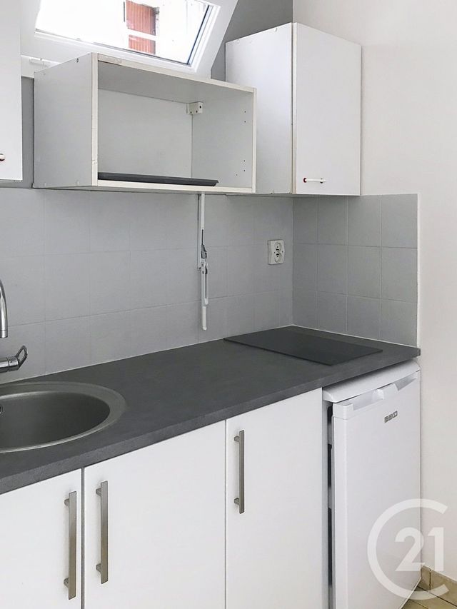 Appartement F2 à louer - 2 pièces - 29.0 m2 - ANGOULEME - 16 - POITOU-CHARENTES - Century 21 Aloha Immobilier