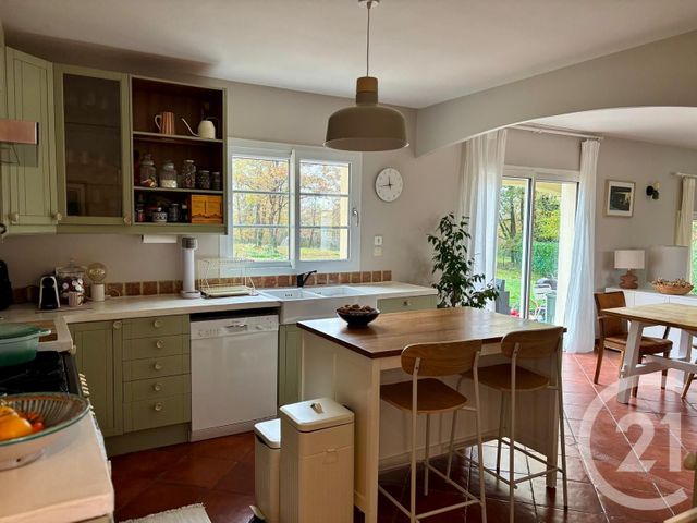 maison à vendre - 6 pièces - 165.0 m2 - PUYMOYEN - 16 - POITOU-CHARENTES - Century 21 Aloha Immobilier