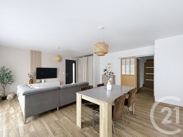 maison à louer - 4 pièces - 91.74 m2 - LA COURONNE - 16 - POITOU-CHARENTES - Century 21 Aloha Immobilier