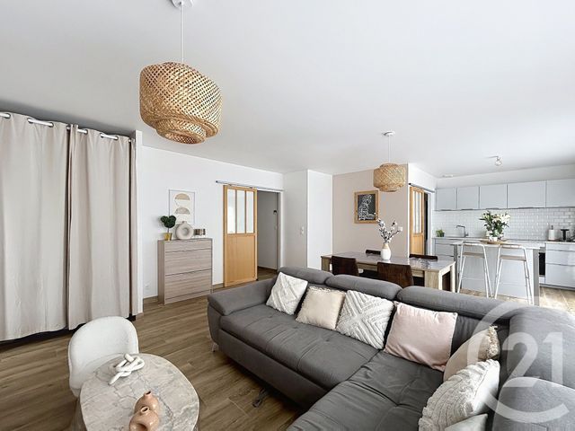 maison à louer - 4 pièces - 91.74 m2 - LA COURONNE - 16 - POITOU-CHARENTES - Century 21 Aloha Immobilier